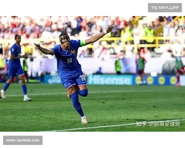 揭秘莱万如何从无名小将成长为欧洲足坛巨星并迈向巅峰的成名历程