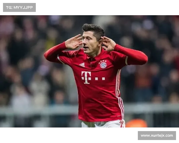 学习莱万多夫斯基射门技巧的高效方法与训练步骤分享